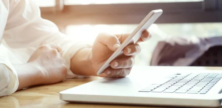 Smartphone et ordinateur