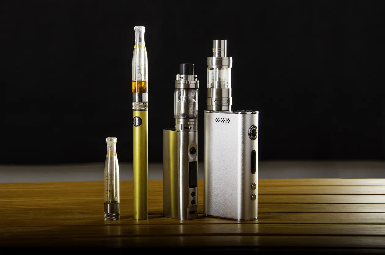 Différentes cigarettes électroniques