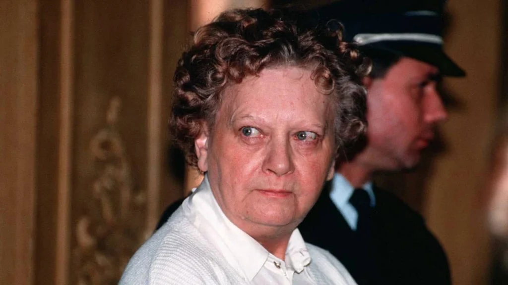 Simone Weber (1991)