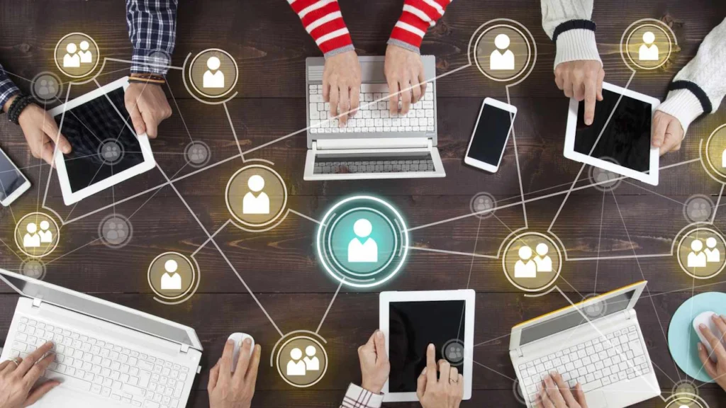 nom d'encyclopédies collaboratives en ligne