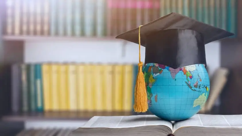 faire ses études à l'étranger en école de commerce